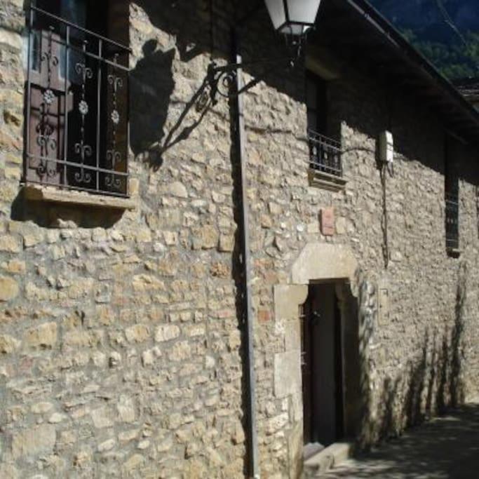 Casa Rural Barangua En El Pirineo Aragones Santa Cruz de la Serós Εξωτερικό φωτογραφία